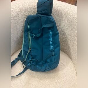 Patagonia Atom Sling 8L, Elwa Blue, One Size Crossbody Bag